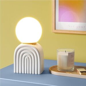 ROOM ESSENTIALS NWT mini glass orb shade w/ceramic base -white